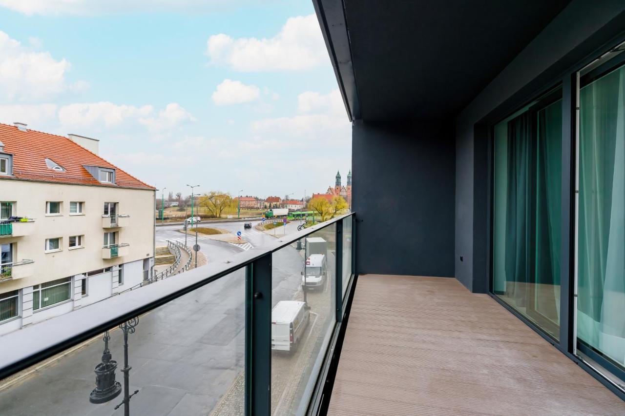 Apartments Poznan Chwaliszewo Residence With Free Garage By Noclegi Renters Extérieur photo