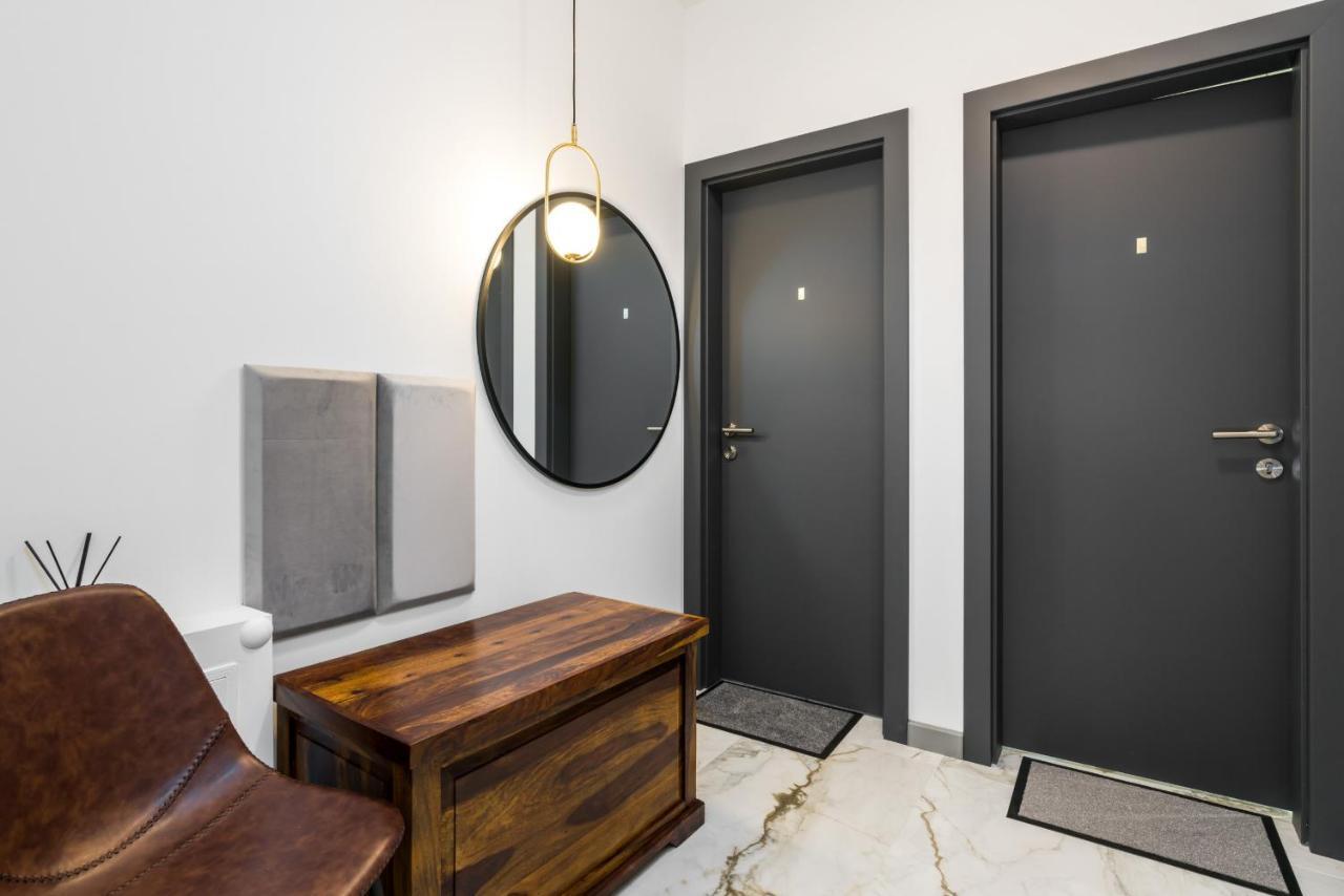 Apartments Poznan Chwaliszewo Residence With Free Garage By Noclegi Renters Extérieur photo